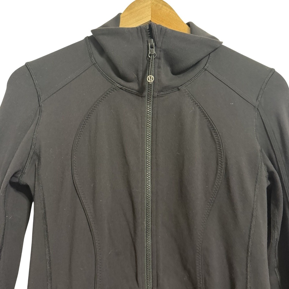 Lululemon Define Jacket Black Full Zip Yoga Slim Fit Size 6 Thumbholes Mock Neck - Picture 4 of 11